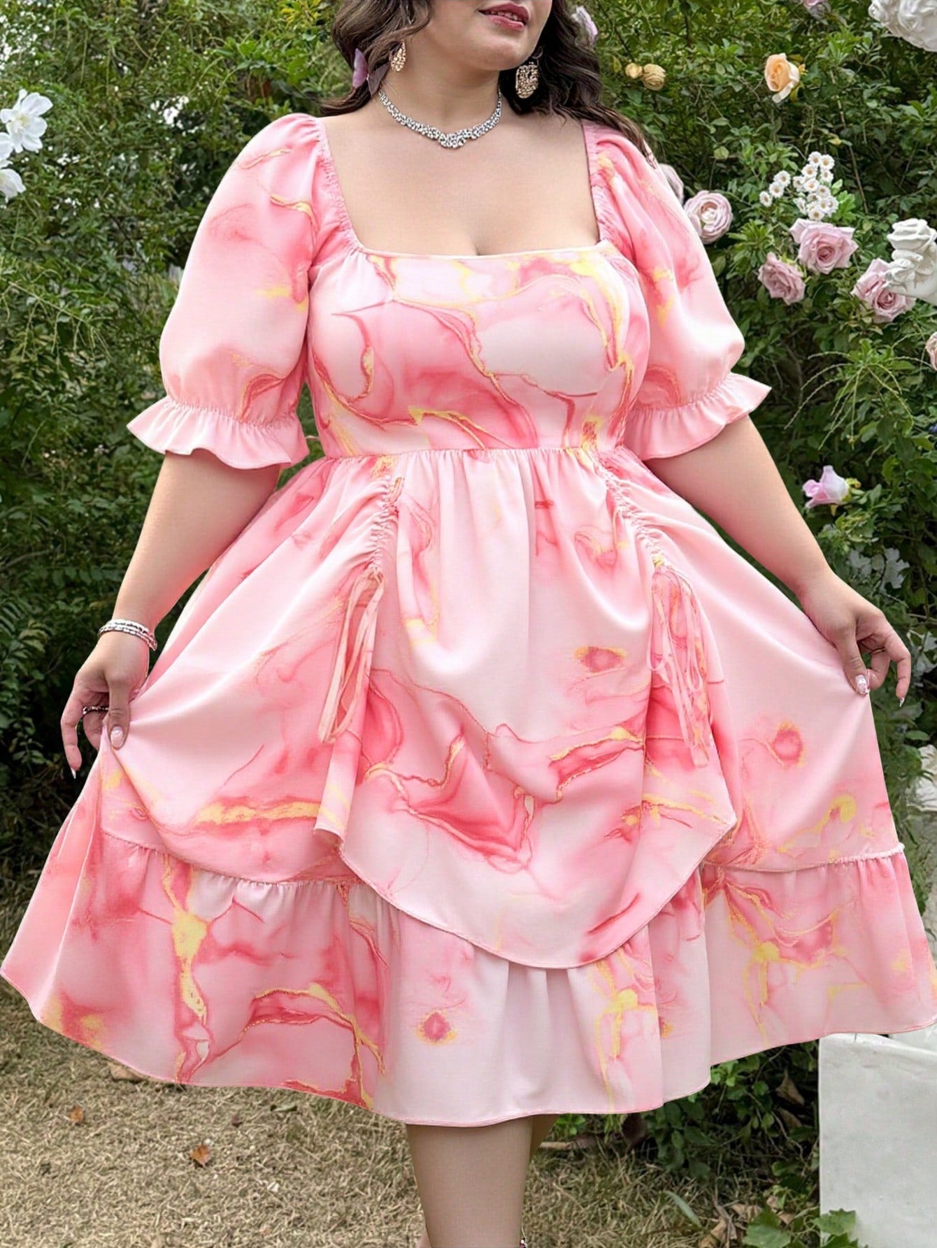 Get ready to make a statement with our Chic Plus Size Pink Midi Dress! With its square neckline and drawstring waist, this dress brings a retro collegiate vibe that's full of style and personality. It's perfect for any occasion and will make you stand out in a fun and fashionable way. Get it now and show off your unique sense of style!