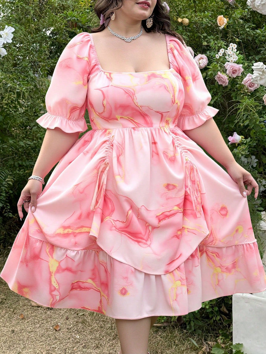 Get ready to make a statement with our Chic Plus Size Pink Midi Dress! With its square neckline and drawstring waist, this dress brings a retro collegiate vibe that's full of style and personality. It's perfect for any occasion and will make you stand out in a fun and fashionable way. Get it now and show off your unique sense of style!