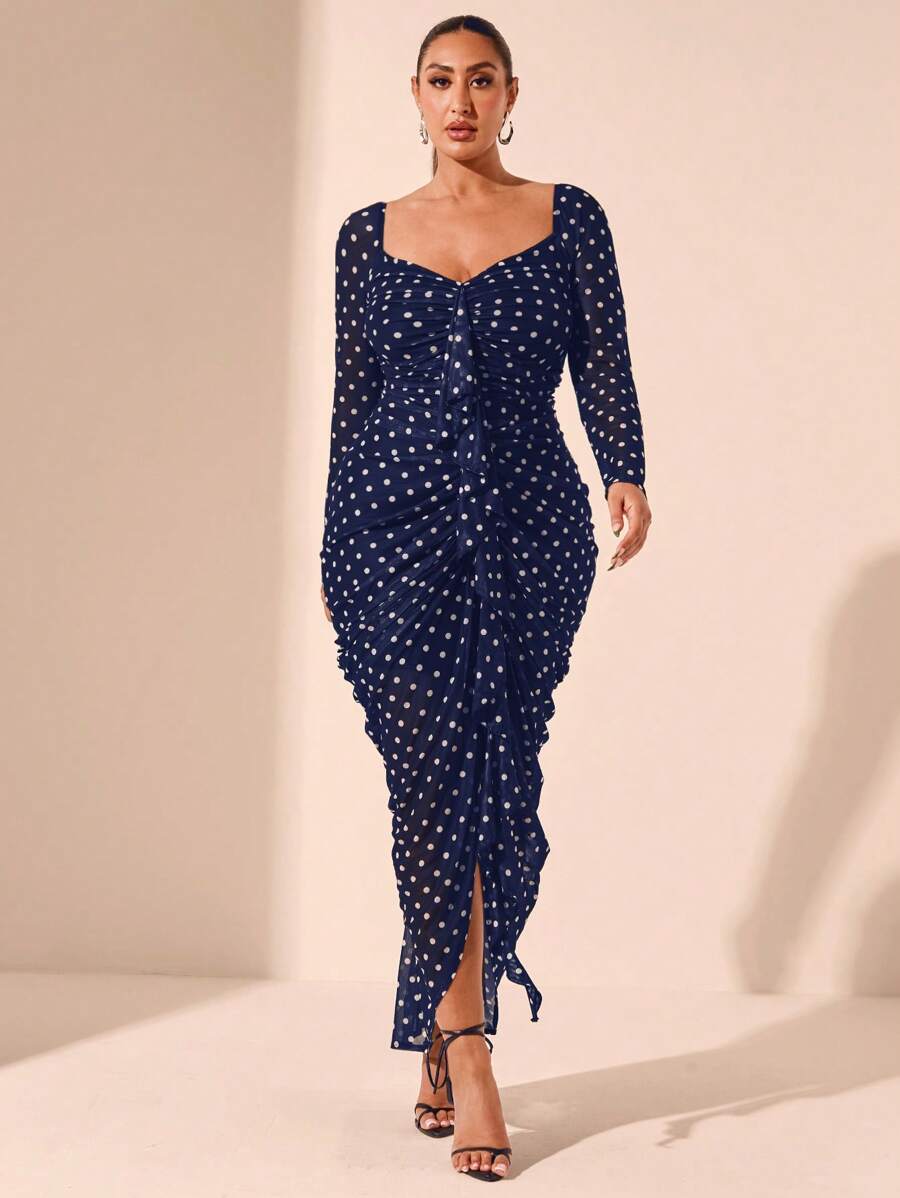 Step out in style with this playful plus size polka dot dress, designed for cozy autumn and winter days. Its charming ruffles add a flirty touch, making it ideal for dates or afternoon tea gatherings. Comfortable and chic, this dress brings a fun, vintage vibe to your seasonal wardrobe.