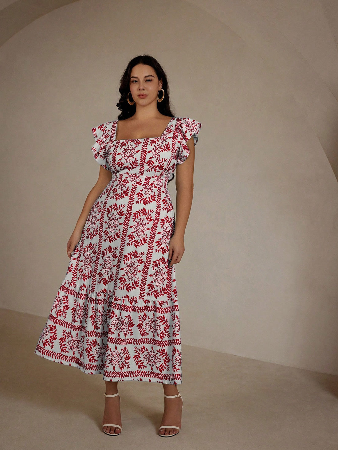 Effortlessly slay on your vacation with our Chic Plus Size Summer Dress! Featuring a ruffled square neckline, it'll keep you cool and stylish. Perfect for any size, this dress will make you stand out in a fun and playful way. Say goodbye to boring vacation outfits!