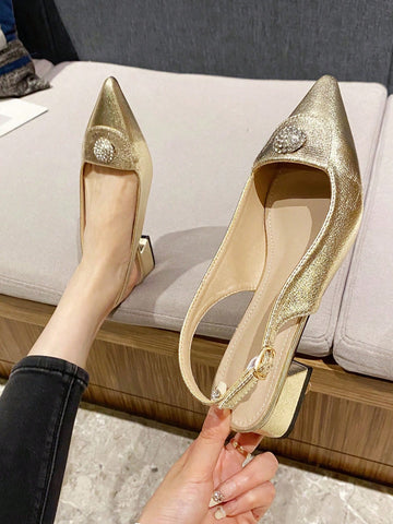 Effortlessly chic and glamorous, our Pointed-Toe Slip-On Mules are the perfect addition to your wardrobe. The rhinestone buckle adds a touch of sparkle, making them ideal for both work and parties. Slip them on and elevate any outfit with their sophisticated style.