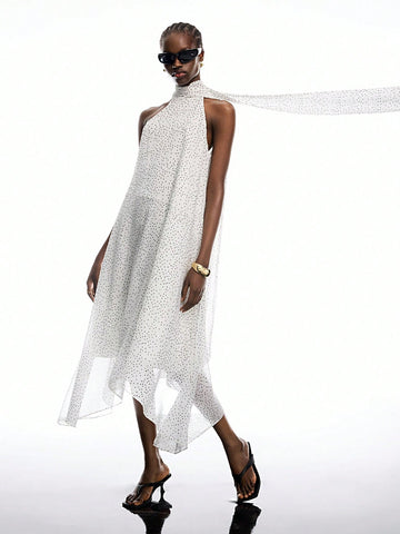 Step out in style with this playful polka dot mid-length dress, designed to bring charm to any occasion. Its flattering cut and breezy fabric make it perfect for casual outings or spontaneous adventures. Embrace effortless elegance and let your fun side shine through every twirl.