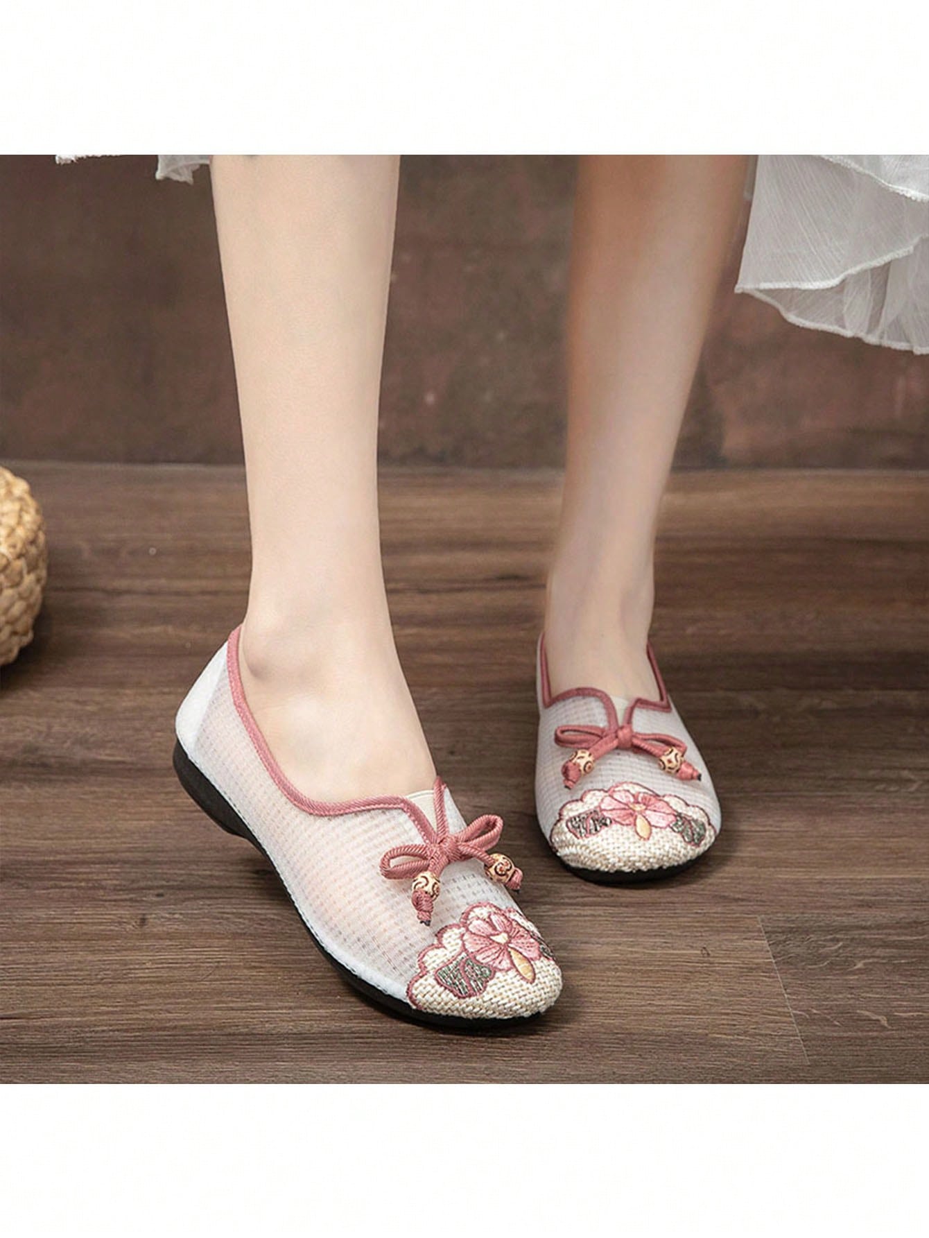 These Chic Retro Embroidered Net Cloth Flats are the perfect choice for any modern woman looking for style and comfort. The embroidered net cloth adds a touch of elegance to any outfit, while the breathable design and versatile fit make them suitable for any occasion. You'll love these must-have women's shoes.