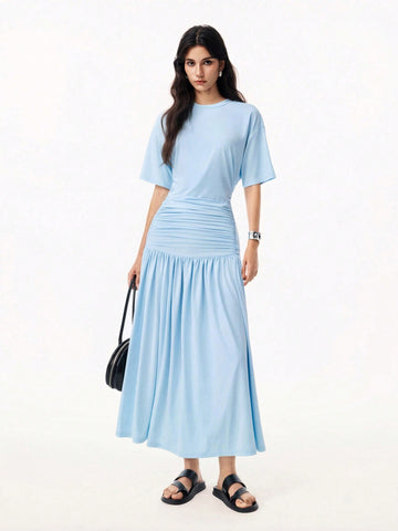 Step out in style with this chic solid color casual dress designed for effortless charm. Featuring a flattering round neck and a playful ruffled hem, it adds a fun twist to your everyday look. Perfect for brunch dates or casual outings, this dress combines comfort with a flirty flair that keeps you feeling confident and carefree all day long.