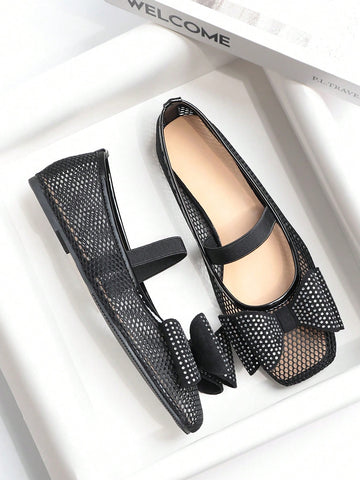 Get ready to breeze through summer with these chic flats. Adorned with rhinestone bowknots, they offer ultimate comfort without sacrificing style. Perfect for any occasion, these flats will keep you feeling light and sparkling (just like the rhinestones)!