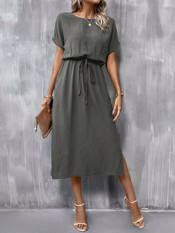 Elevate your style this summer with our Chic Summer Style dress. Featuring a classic solid color design and comfortable batwing sleeves, this dress is perfect for any occasion. Its chic and timeless look will make you stand out in the crowd. Stay stylish and comfortable all summer long.