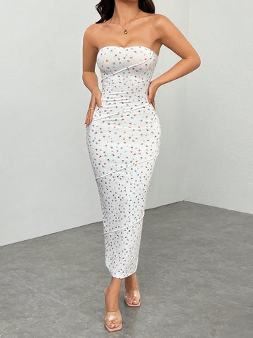 Dress to impress this summer with our Chic Summer Petal Mini Dress! This trendy pink floral tube top will make you stand out at any event, while keeping you cool and comfortable. Perfect for a fun and playful look. (Don't forget your shades!)