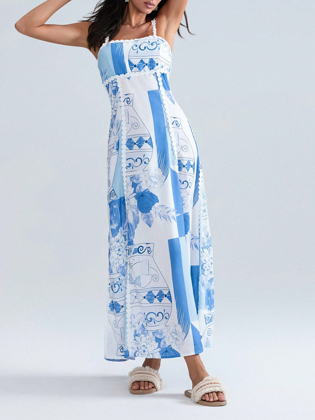 Elevate your beach style with our Chic Summer Sleeveless Floral Tie-Back A-Line Dress. This effortless dress features a flattering A-line silhouette and a playful tie-back detail. Perfect for carefree summer days, it's the ultimate blend of chic and casual.