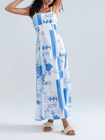 Elevate your beach style with our Chic Summer Sleeveless Floral Tie-Back A-Line Dress. This effortless dress features a flattering A-line silhouette and a playful tie-back detail. Perfect for carefree summer days, it's the ultimate blend of chic and casual.