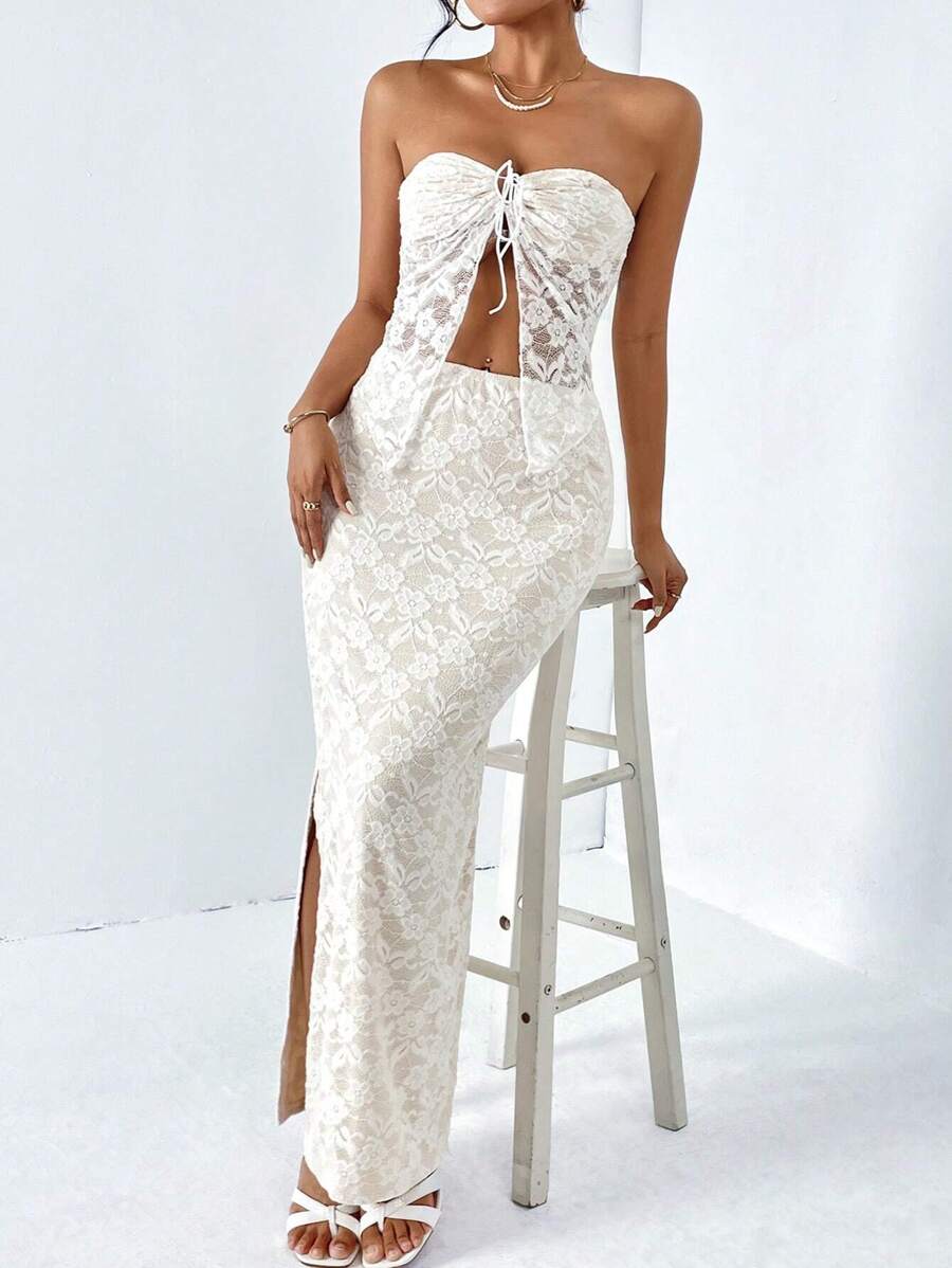 Exude Sun-Drenched Sophistication in Our Chic Summer Two-Piece Halter Lace Set!

Experience the breathtaking fusion of coastal heritage and sharp, modern architectural tailoring. This stunning lace ensemble is meticulously designed for the woman who values a high-fashion, "quiet luxury" approach to resort wear—the ultimate centerpiece for prestigious beachside brunches, exclusive tropical retreats, and high-authority summer social gatherings.

Iconic Halter Artistry: Featuring a masterfully curated halter n