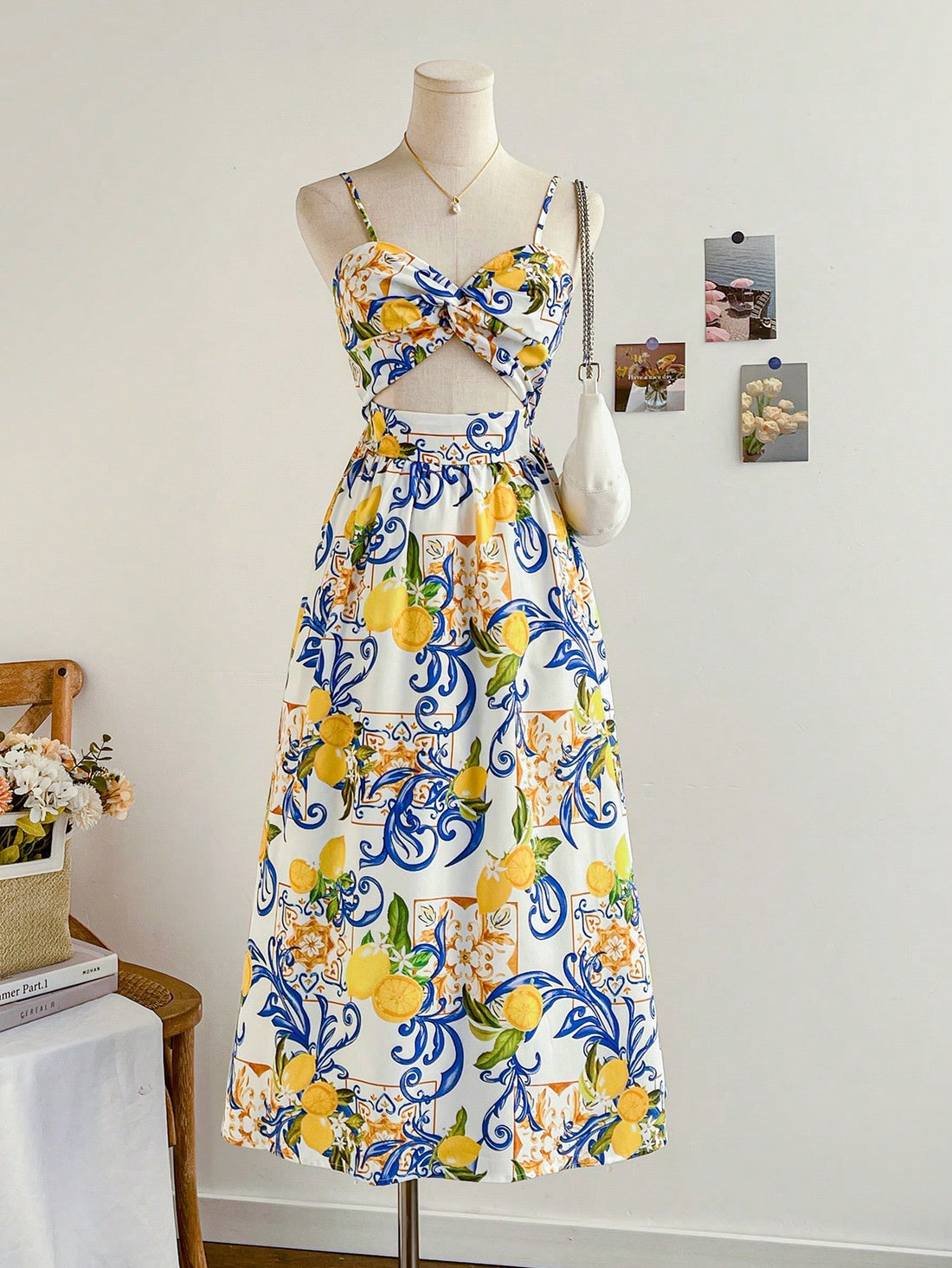 Get ready to turn heads this summer in our chic tropical V-neck midi dress! With a knotted waist, this dress is perfect for your next beach getaway. Stay stylish and comfortable all day long.