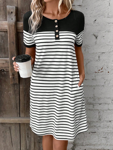 Lose yourself in comfort and style with our Chic & Versatile Striped Tee Dress. Featuring hidden pockets, this dress is perfect for any occasion. Effortlessly chic, this dress will keep you comfortable and stylish all day long. Don't wait, add it to your wardrobe now!