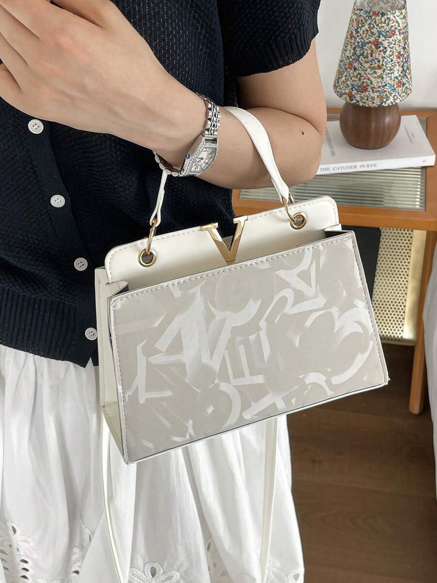 Image 1 - front view of Chic & Versatile Women's Handbag: Stylish Commuter Shoulder & Crossbody Bag