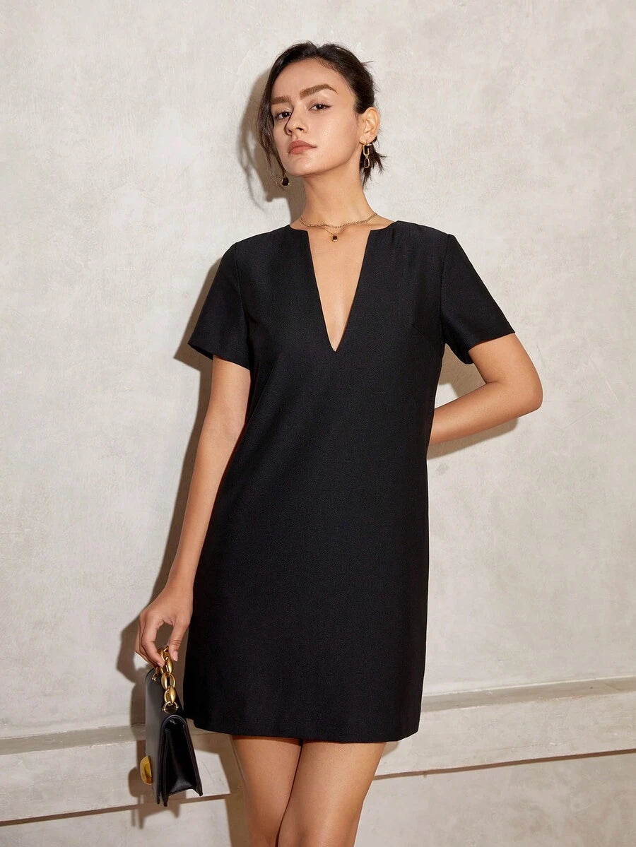 Elevate your everyday wardrobe with this effortlessly chic midi dress! Featuring a flattering V-neckline and breezy short sleeves, it's the perfect canvas for your personal style. The timeless plain design pairs seamlessly with sneakers for weekend errands or dresses up with heels for a night out. Comfortable, versatile, and undeniably stylish—this dress is about to become your go-to favorite for looking put-together without the fuss.