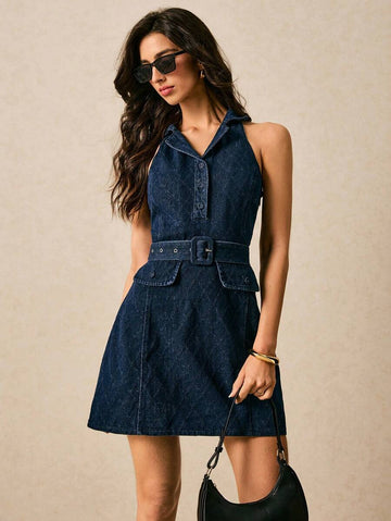 Step into summer with this playful sleeveless denim dress featuring a trendy argyle pattern and a handy half zip. Its lightweight fabric keeps you cool while the chic design adds a fun twist to your casual wardrobe. Perfect for sunny days and spontaneous adventures!