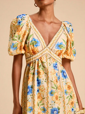 Turn heads this fall with the Chic Yellow Floral Bubble Mini Dress from Travachic. Featuring playful hibiscus prints and charming sleeves, this dress blends vibrant sunshine hues with cozy elegance. Its bubble silhouette adds a flirty bounce, perfect for fun-filled days and cool autumn evenings alike. Embrace the season with style that radiates warmth and cheer.