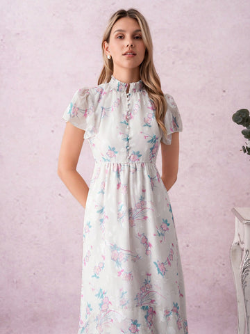 Brighten your day with this Chic Yellow Floral Print Dress! Featuring a flattering V-neck and a tie waist that hugs your curves just right, it flows beautifully for a carefree look. Perfect for everything from brunch dates to garden parties, it brings effortless elegance with a playful pop of sunshine. Slip into comfort and style that dances with every step.