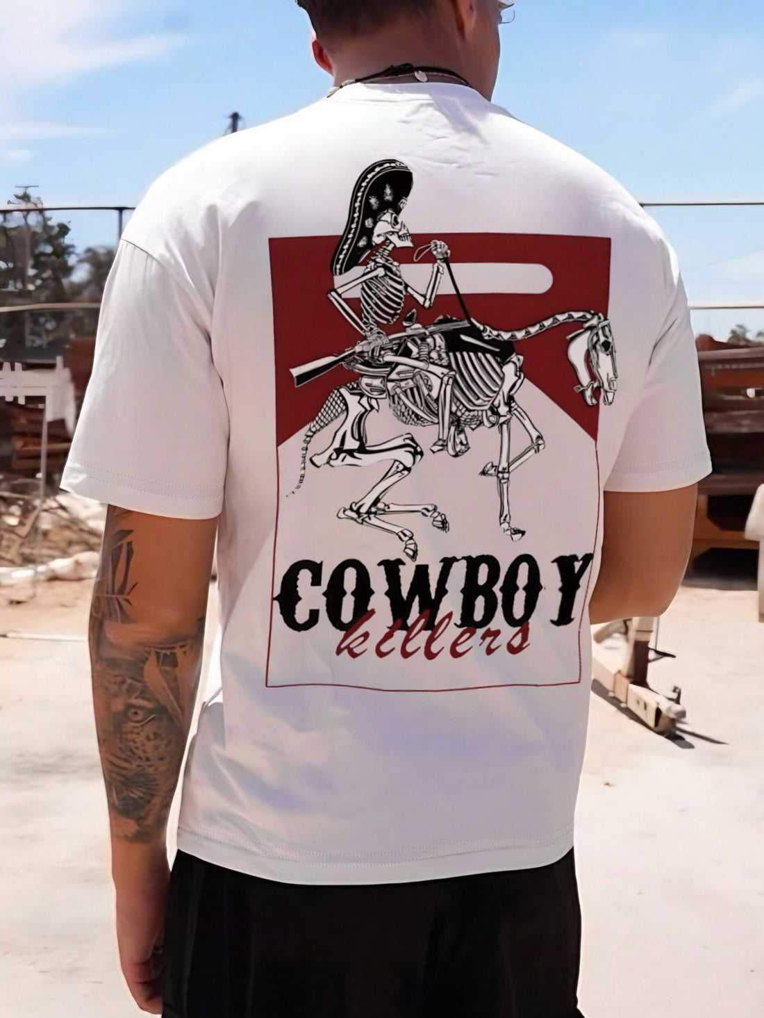 Experience classic and modern comfort with our Men's Simple Print Crew Neck Short Sleeve T-Shirt. Crafted from ultra-soft fabric, this shirt offers superior comfort while the simple print adds a touch of style. Perfect for everyday wear, this shirt is a must-have for the modern man.