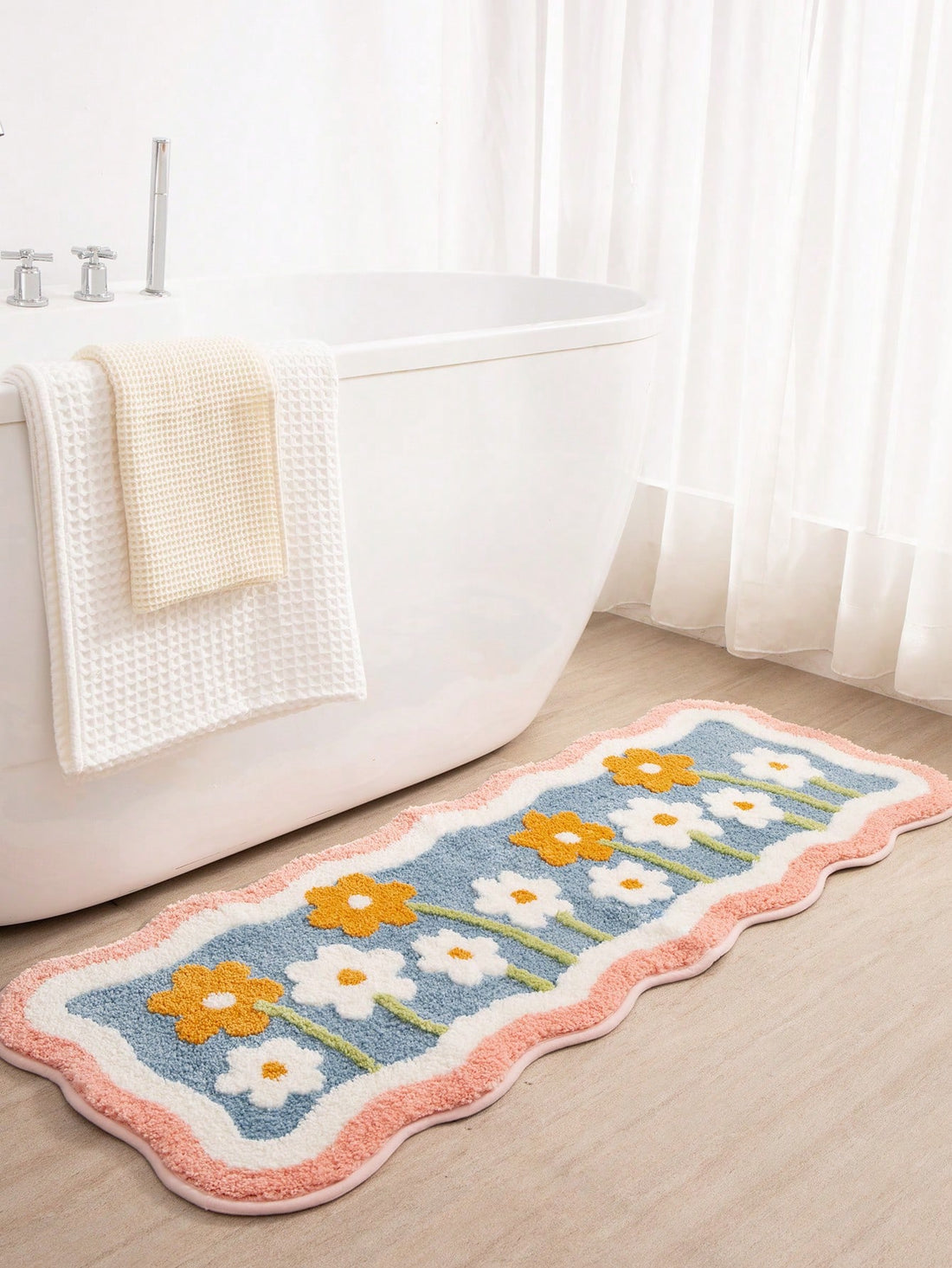 Experience ultimate comfort with the Cozy Comfort Plush Floor Mat. Its ultra-absorbent material ensures quick and efficient absorption, while the non-slip design provides stability and safety. Perfect for all seasons, this mat is the perfect addition to any room.