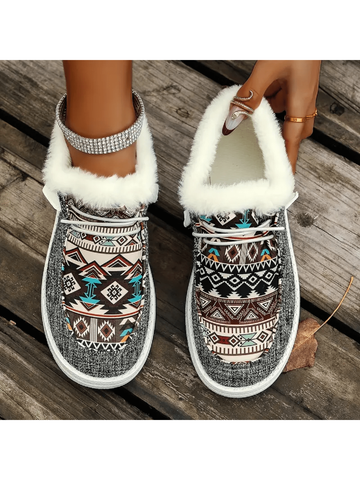 These women's sports shoes are designed for warm and comfortable winter walks. With a cozy fleece lining and durable canvas construction, they provide both style and function. Stay warm and comfortable while enjoying the outdoors with Cozy Comfort.