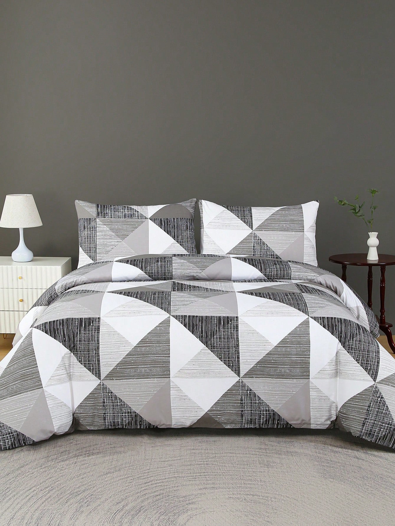 Wrap yourself in comfort with this Cozy Microfiber Duvet Cover Set featuring timeless geometric patterns. Designed to fit all bed sizes, this affordable 2-3 piece set brings a playful touch to your bedroom while keeping things soft and snug. Easy to care for and stylish, it’s the perfect way to brighten up your sleep space without breaking the bank. Sweet dreams start here!