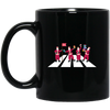 Santa Gift, Santa Road Crossing, Xmas Gift, Road Scene Black Mug