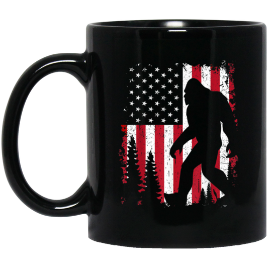 Bigfoot 4th Of July, American Love, USA Flag, Patriotic Gift Black Mug