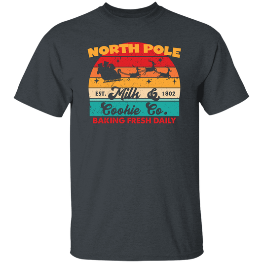 North Pole, Milk And Cookie, Baking Fresh Daily, Retro Christmas, Merry Christmas, Trendy Christmas Unisex T-Shirt