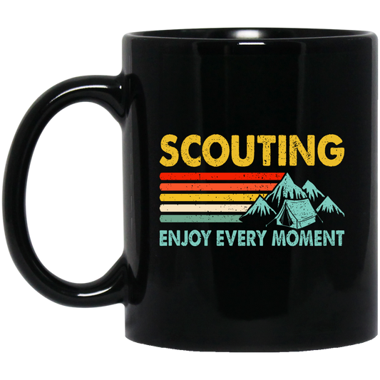 Scouting Enjoy Every Moment, Retro Scouting Black Mug