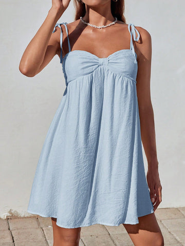 Effortlessly elevate your holiday style with our Elegance Suspender Linen Dress. Made from high-quality linen, this dress boasts a solid color design and comfortable suspender straps. Perfect for any casual occasion, this dress will have you looking effortlessly chic (and comfortable) all day long.