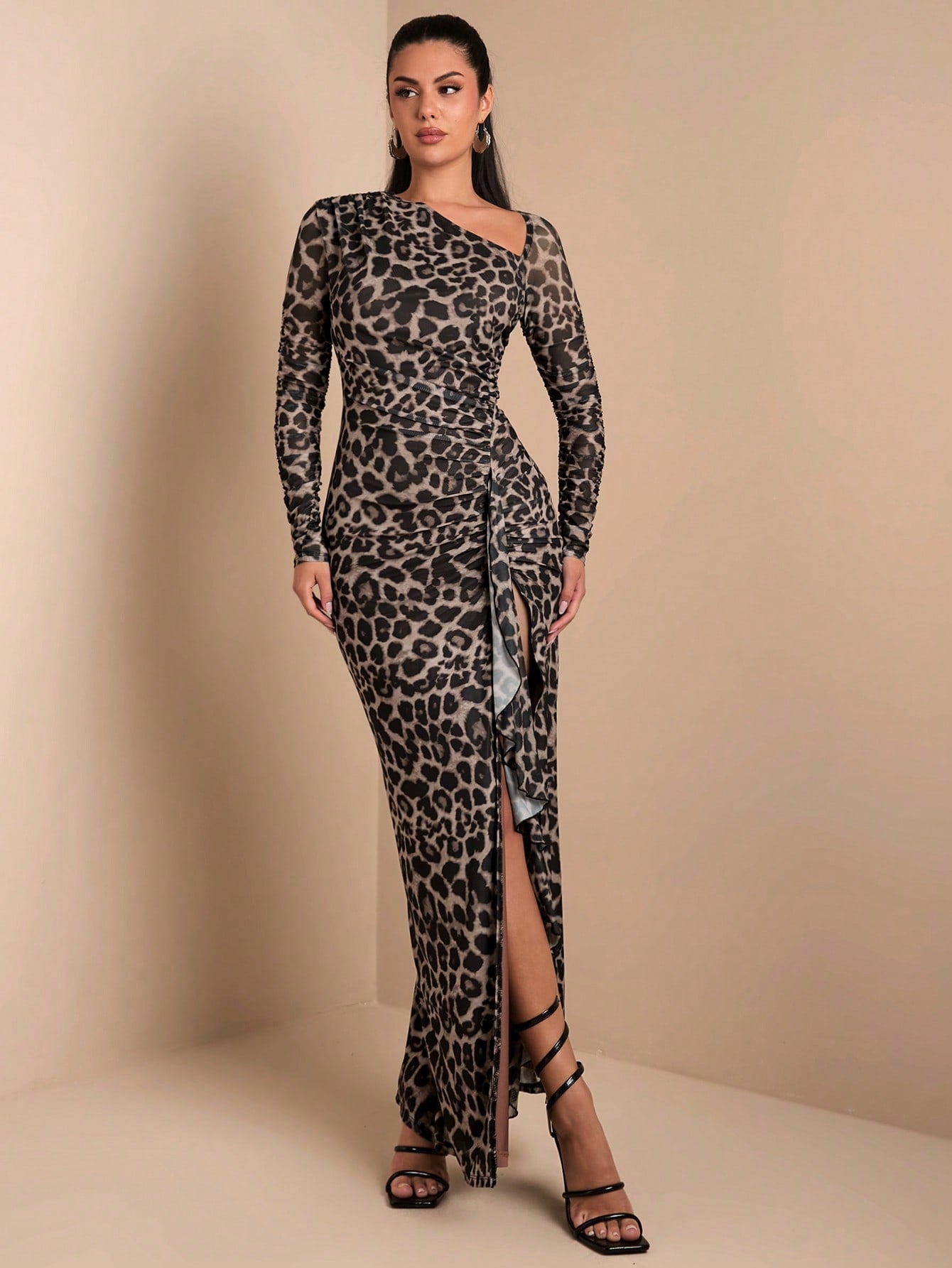 This leopard print dress is a fun and flirty choice for any occasion. Its unique asymmetric design adds an elegant touch to your look, perfect for cocktail parties, dates, and special occasions in the cooler months. Get ready to turn heads and feel confident in this stylish dress!