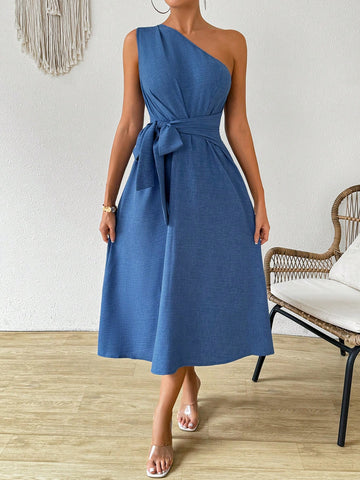 Elevate your holiday style effortlessly with our Elegant Asymmetrical Neck Ruched Dress! Designed with an asymmetrical neckline and ruched detailing, this dress exudes elegance and sophistication. Perfect for any occasion, it's the must-have addition to your wardrobe this season.