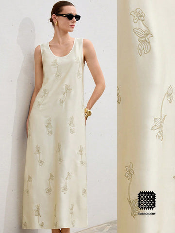 Turn heads with this Elegant Beige Satin Bodycon Dress, featuring delicate floral embroidery and a flattering U-neck. Its sleeveless design keeps things breezy, while the smooth satin fabric hugs your curves for a chic, confident look. Perfect for parties or a night out when you want to feel effortlessly fabulous!