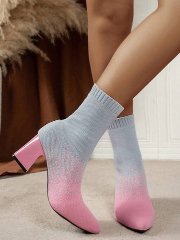 Step out in style with these playful black and khaki color block mid-calf boots! Perfect for autumn and winter, their striking design adds a fun twist to chilly days while keeping your feet cozy and chic. Whether you're chasing leaves or city lights, these boots bring warmth and flair to every step you take.