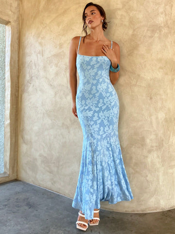 Slip into this elegant blue knitted bodycon maxi dress designed to flatter every curve with a cozy, stretchy fit. Perfectly versatile, it takes you from a polished office look to a sun-soaked vacation, a lively party, or a memorable graduation celebration. Its vibrant hue and sleek silhouette bring playful sophistication to any occasion, keeping you comfortable and effortlessly stylish all day long.