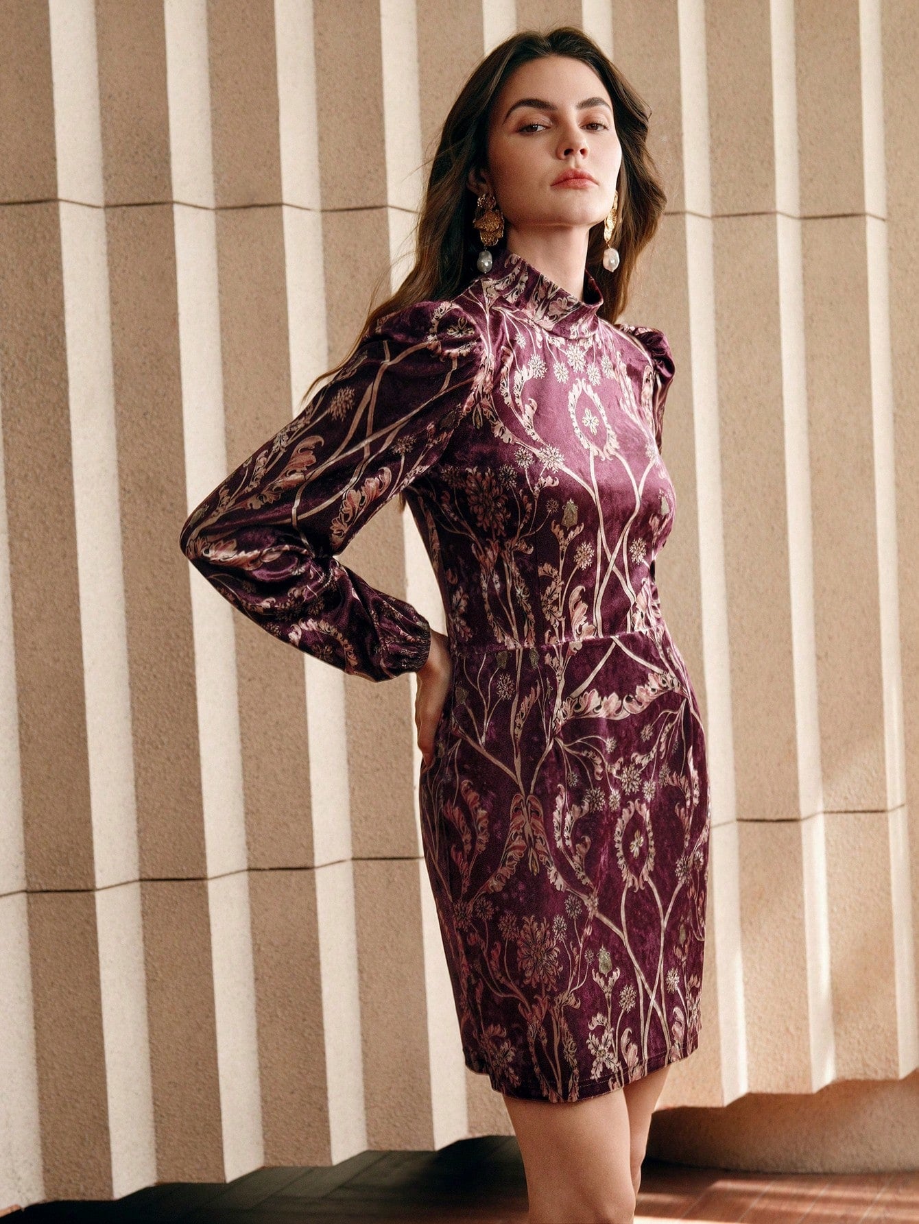 Add a touch of elegance and playfulness to your wardrobe with our Elegant Burgundy Velvet Mini Dress. Perfect for any casual occasion, this dress features long sleeves and a stunning burgundy color. Get ready to party in style with this must-have outfit!