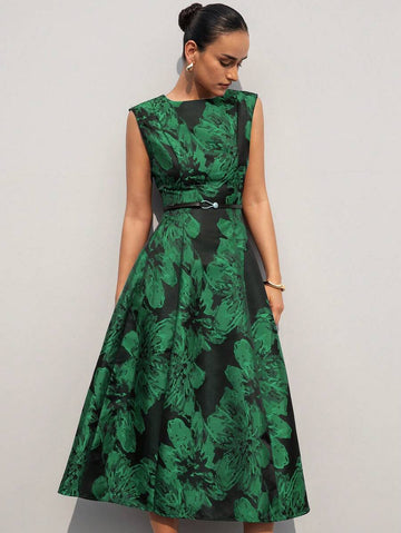 Step out in style with this Elegant Checked Fabric Sleeveless Long Dress, designed to turn heads on your chic dates. The playful flared hem adds a flirty touch, while the timeless checked pattern keeps it effortlessly classy. Lightweight and sleeveless, it’s perfect for feeling breezy and confident all evening long. Whether it’s a sunset dinner or a rooftop night, this dress brings the perfect mix of elegance and fun.