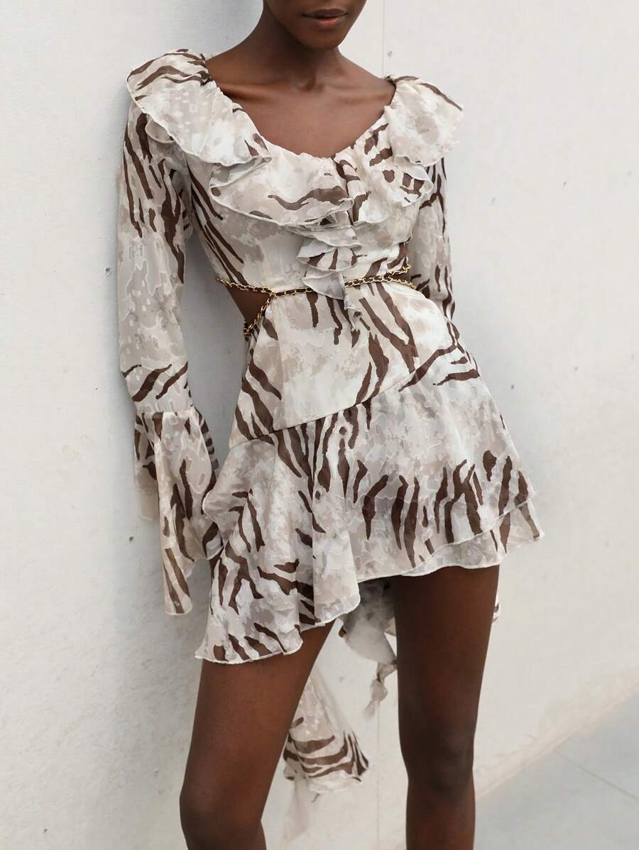 Unleash your wild side this fall with our stunning chiffon dress featuring a bold leopard print that's anything but ordinary. The asymmetrical hem adds a flirty, modern twist that catches eyes from every angle. Crafted from lightweight, flowing chiffon, this piece drapes beautifully while keeping you comfortable all day long. Perfect for transitioning from brunch to evening plans, it's the versatile staple that proves fashion should be fun. Pair it with your favorite boots or heels and let your confidence d