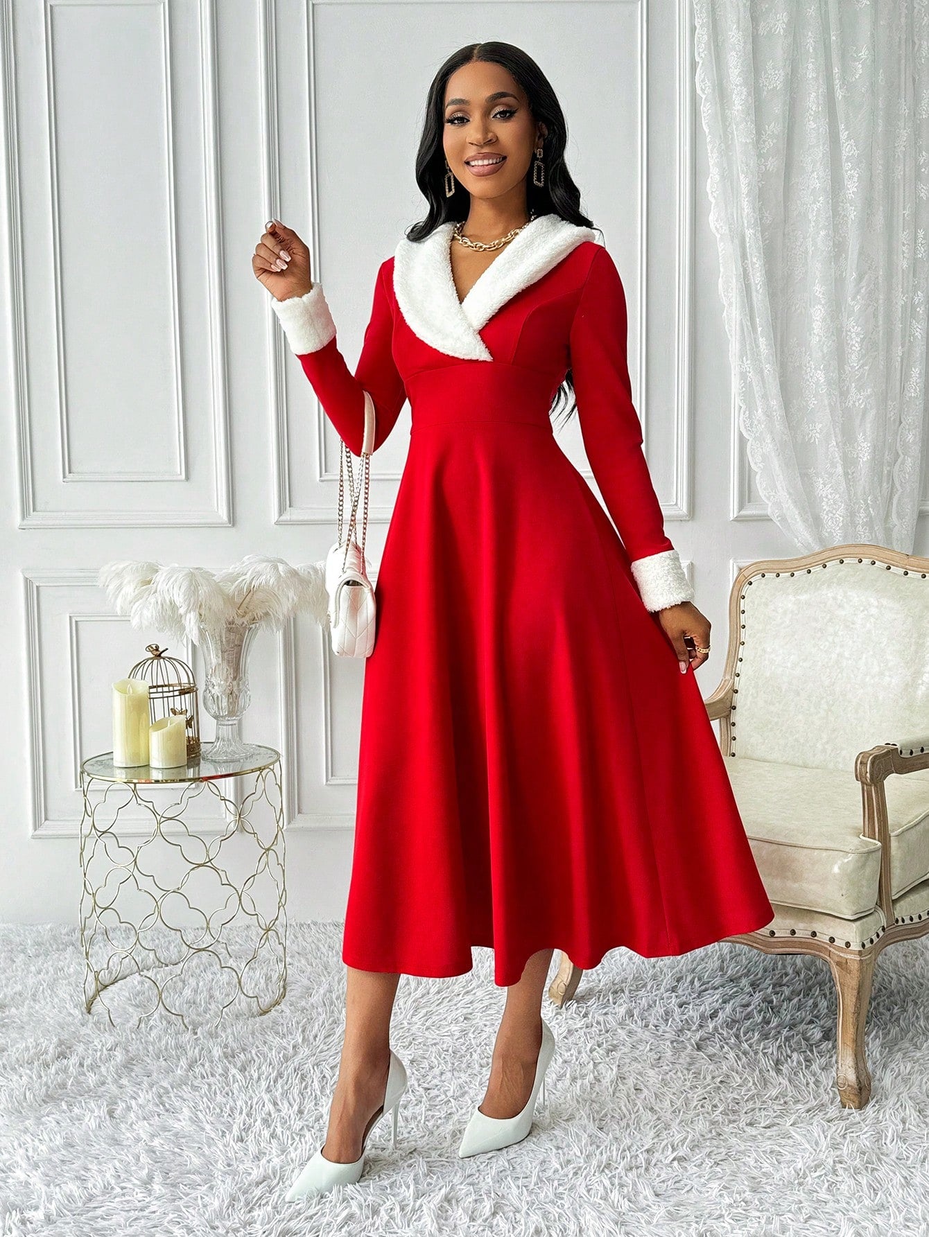 This elegant long sleeve dress is perfect for celebrating the autumn and winter seasons, with its beautiful Christmas-inspired design and furry trim. Made with high-quality materials, this dress offers both style and warmth for any occasion. Perfect for the holidays and beyond.