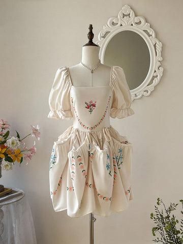 Step into sunshine with this elegant convertible dress featuring a charming square neckline and playful puff sleeves. Perfectly designed for breezy beach days or delightful tea parties, its versatile style lets you switch up your look effortlessly. Light, comfortable, and stylish—this dress brings a splash of fun and sophistication to any outing.