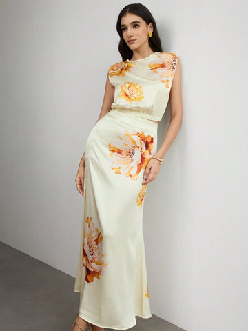 Bloom into summer style with this charming 2-piece set featuring a coordinated floral print vest and matching mini skirt. The lightweight vest layers beautifully over your favorite basics, while the flowy skirt keeps you cool and comfortable during warm days. Perfect for casual outings, garden parties, or weekend adventures, this set brings effortless elegance and a pop of botanical beauty to your wardrobe. Mix, match, or wear together—endless styling possibilities await!