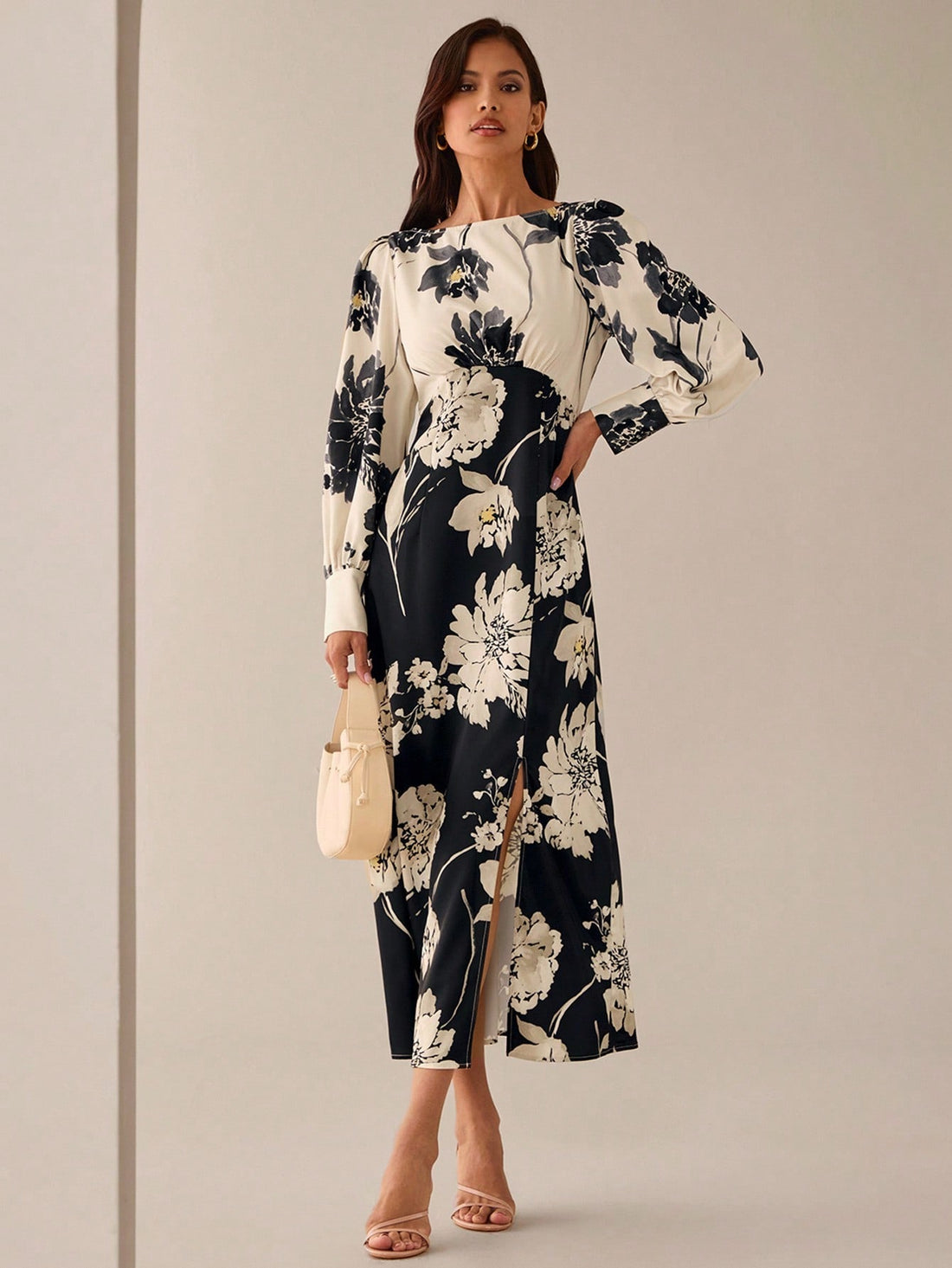 Step into sunshine with this Elegant Floral Print Lantern Sleeve Dress. Its playful lantern sleeves add whimsical charm, while the high slit offers a flirty twist perfect for breezy spring and autumn days. Lightweight and breezy, this dress is your go-to for resort vibes anywhere you wander.