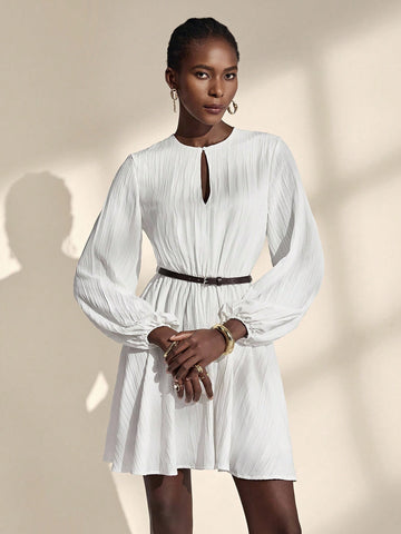 Twirl into romance with this enchanting white dress that whispers elegance at every turn. The dreamy lantern sleeves add a touch of whimsy and vintage charm, while the refined silhouette flatters effortlessly. Crafted with a French-inspired aesthetic, this versatile piece transitions seamlessly from crisp autumn days to breezy spring afternoons. Whether you're strolling through gardens or attending a special gathering, this dress captures that magical je ne sais quoi that makes you feel absolutely fabulous.