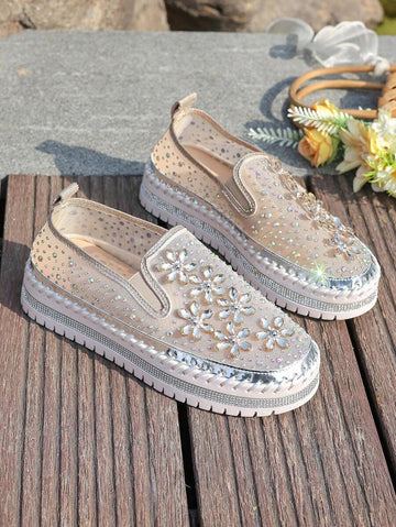 Step into spring and summer with style and comfort in our Elegant Handmade Floral Mesh Sneakers. Perfect for vacation and parties, these shoes add a touch of elegance to any outfit. Get ready to strut your stuff in these comfortable and stylish casual shoes.