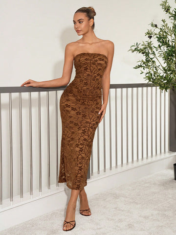 Step into summer with this Elegant Lace Floral Midi Tube Dress, designed to turn heads and keep you cool. Its delicate lace and floral pattern add a flirty touch, while the midi length and strapless tube style offer a chic, breezy fit. Perfect for garden parties, brunch dates, or sunny strolls, this dress combines comfort with a playful vibe that celebrates your feminine charm. Embrace the season in style and let your outfit do the talking!