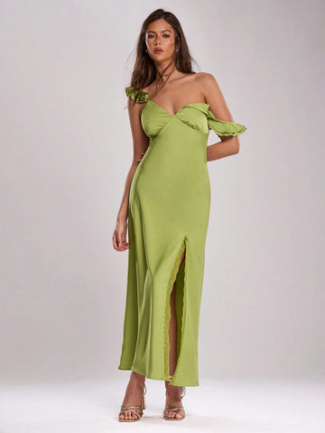 This stunning summer must-have will elevate your wardrobe with its elegant lace trim and high slit design. Perfect for any occasion, this maxi slip dress adds a touch of sophistication and playful edge. Unleash your inner fashionista and turn heads everywhere you go.