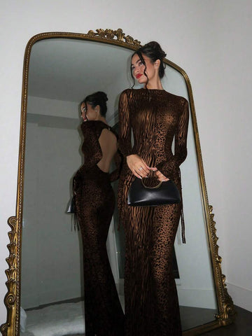 Turn heads in this stunning leopard print long sleeve dress that strikes the perfect balance between bold and sophisticated. The timeless animal pattern adds instant edge to your wardrobe, while the flattering silhouette keeps things undeniably chic. Long sleeves provide elegant coverage without sacrificing that show-stopping appeal. Whether you're heading to a night out or elevating your everyday style, this dress delivers confidence with every wear. A versatile piece that proves leopard print is always in