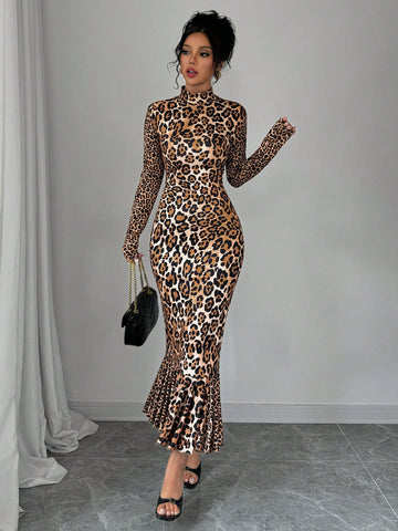Upgrade your autumn and winter wardrobe with our Elegant Leopard Print Mermaid Dress. Its unique design and trendy print will make you stand out from the crowd. Made with high-quality materials, this dress is perfect for both formal and casual occasions. Stay elegant and fashionable all season long.