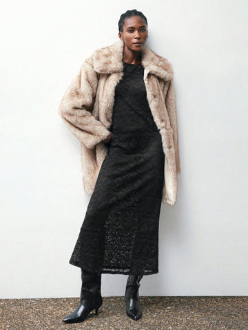 Turn heads effortlessly with this Elegant Minimalist Hollow Out Long Sleeve Knitted Dress. Its sleek design and subtle cutouts add a playful twist to a classic silhouette, making it your go-to for parties or any fun night out. Stay comfortable and stylish with a snug fit that shows off just enough skin, blending sophistication and flirtiness in one irresistible dress.