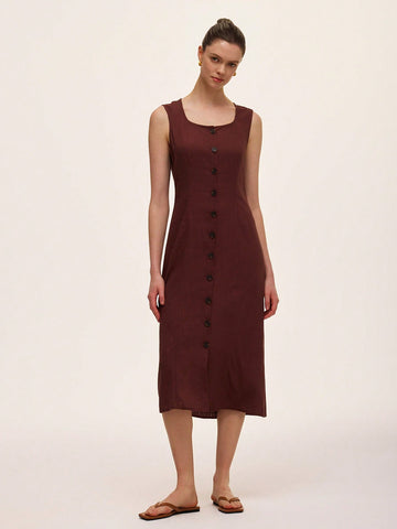 Step out in style with this Elegant Minimalist Sleeveless Button Front Dress! Its sleek, solid color design keeps things simple yet chic, perfect for casual days or spontaneous adventures. The button front adds a fun twist, making it easy to dress up or down. Lightweight and breezy, this dress is your new go-to for effortless cool vibes all day long.